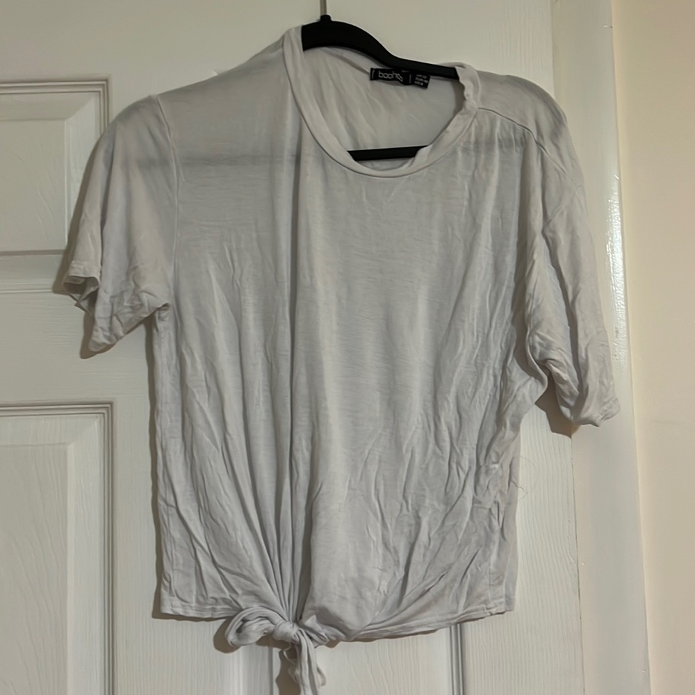 White tee shirt with tie in front